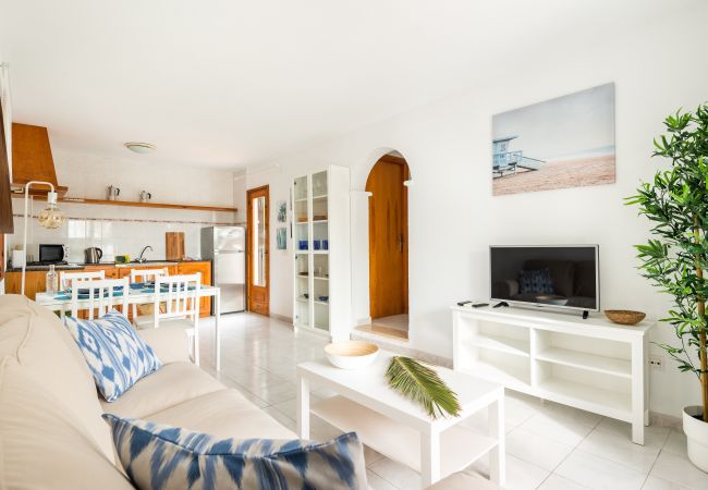 Ferienwohnung in Cala Blanca - Apartamento Palmeras 6 Ferienwohnung in Cala Blanca - Apartamento Palmeras 6