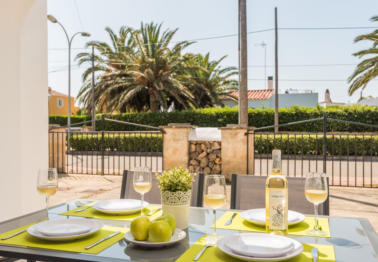 Ferienwohnung in Cala Blanca - Apartamento Palmeras 6