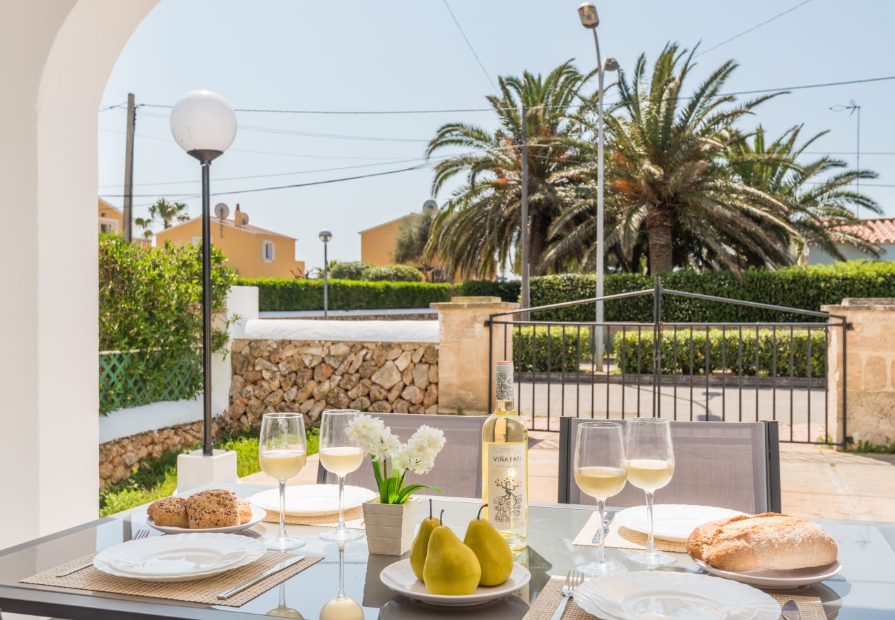 Ferienwohnung in Cala Blanca - Apartamento Palmeras 5