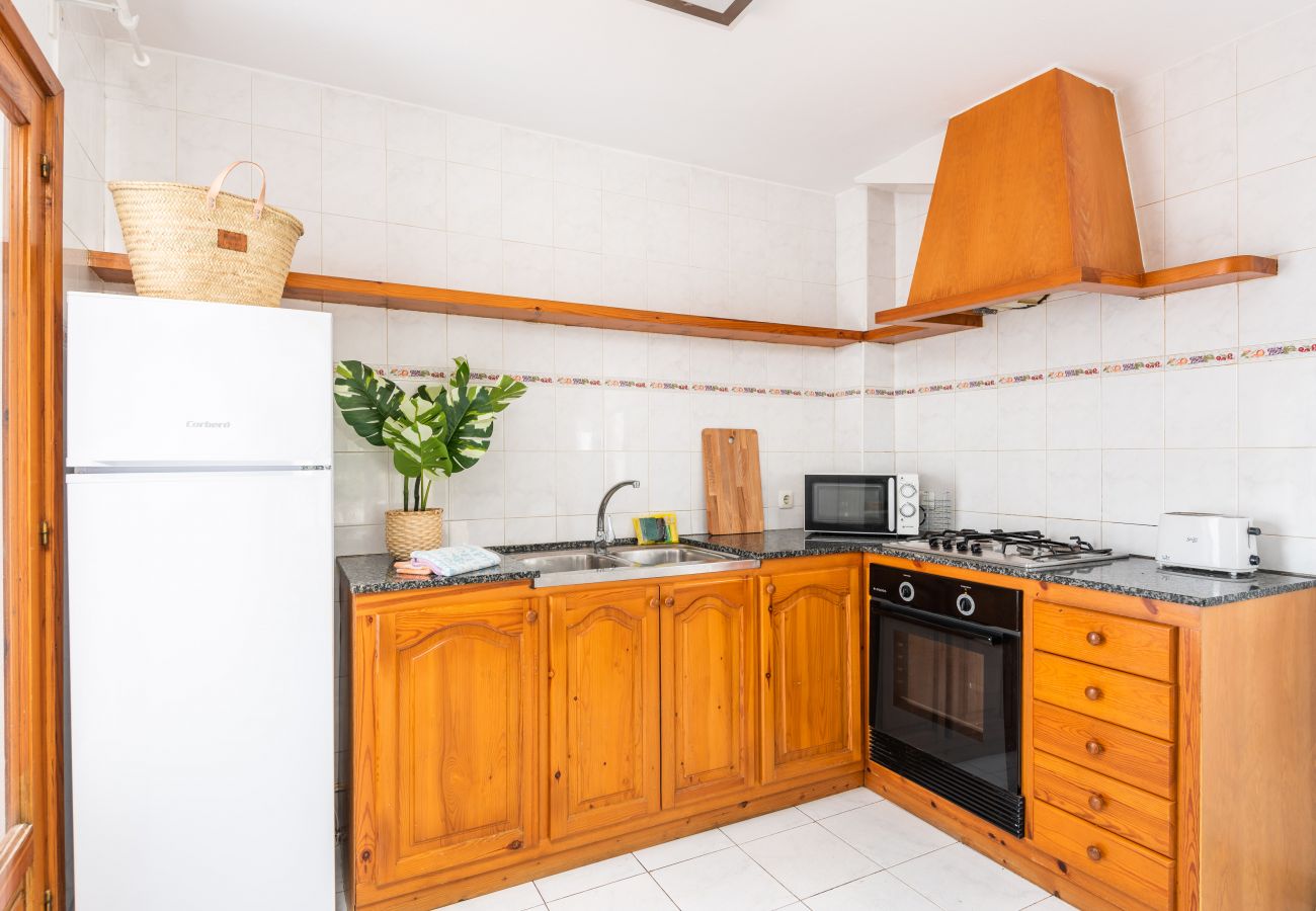 Ferienwohnung in Cala Blanca - Apartamento Palmeras 5