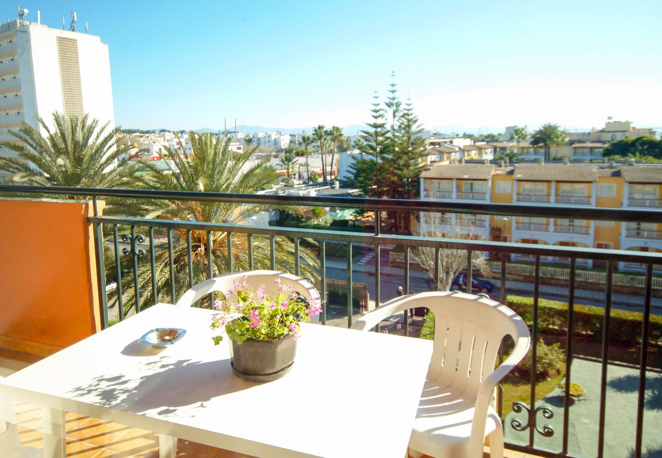 Ferienwohnung in Alcudia - A. Arcoiris, pool and sea views in Alcudia