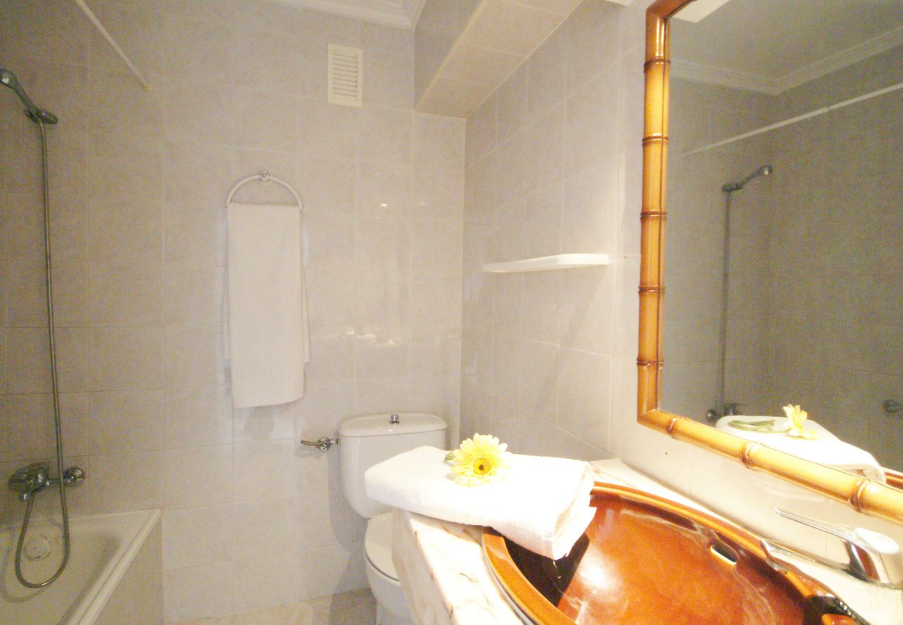 Ferienwohnung in Alcudia - A. Arcoiris, pool and sea views in Alcudia