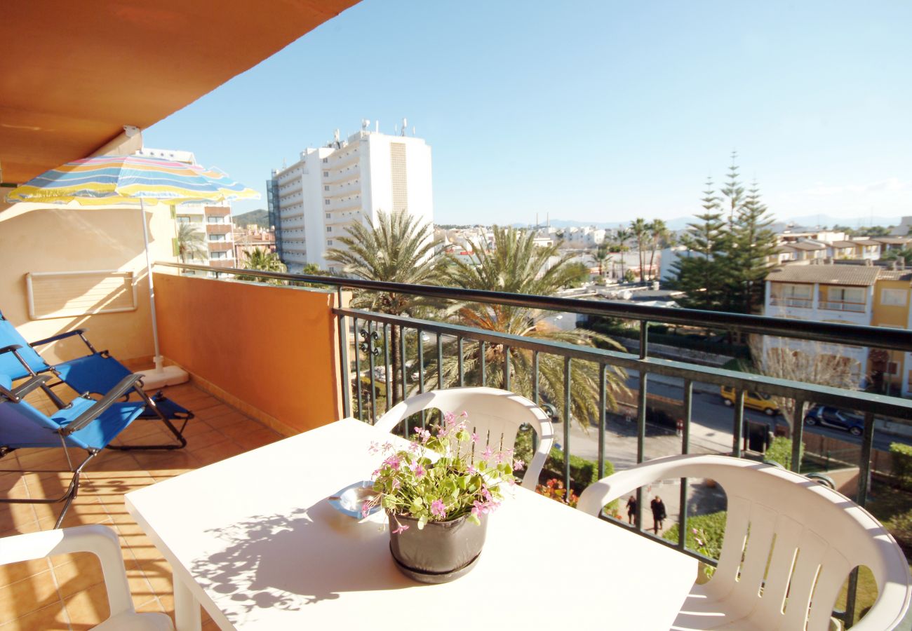 Ferienwohnung in Alcudia - A. Arcoiris, pool and sea views in Alcudia