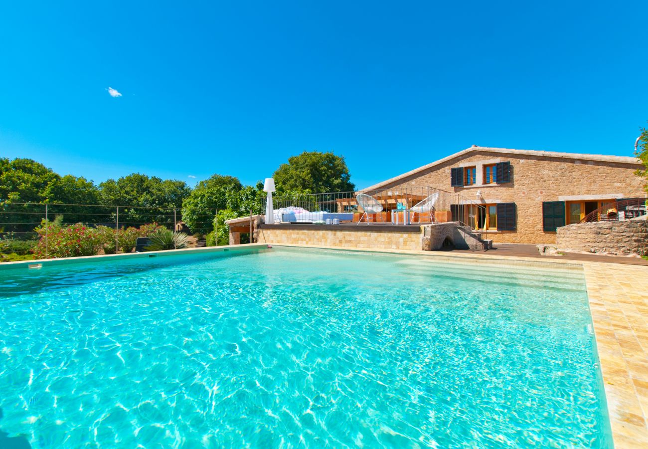 Villa in Alcudia - V. Barcares Petit, villa for 6 with pool and close
