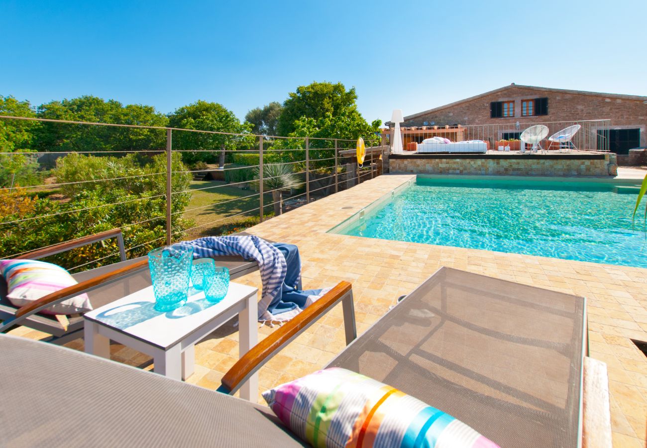 Villa in Alcudia - V. Barcares Petit, villa for 6 with pool and close