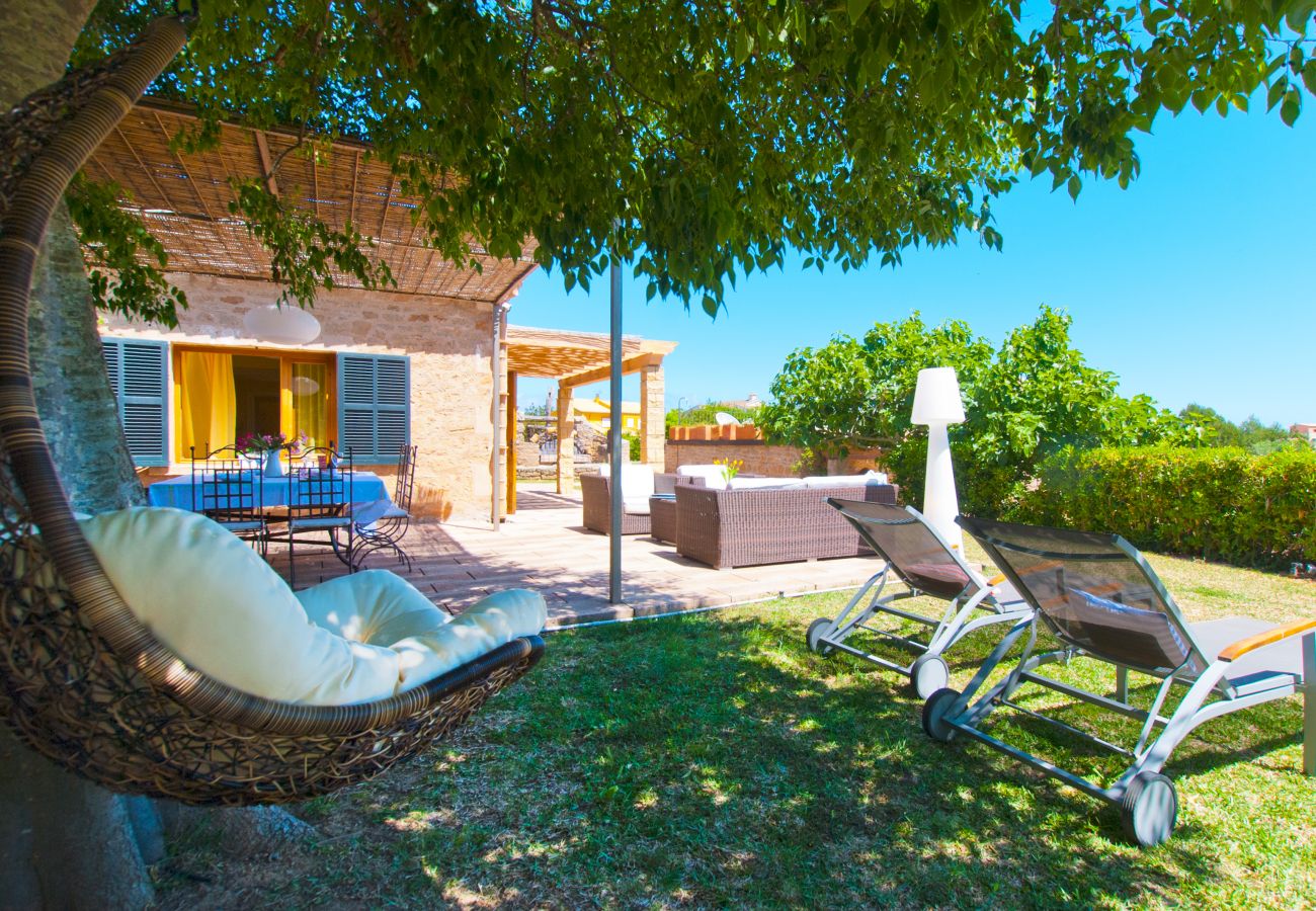 Villa in Alcudia - V. Barcares Petit, villa for 6 with pool and close