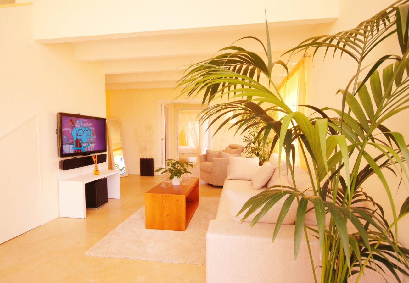 Villa in Alcudia - V. Barcares Petit, villa for 6 with pool and close
