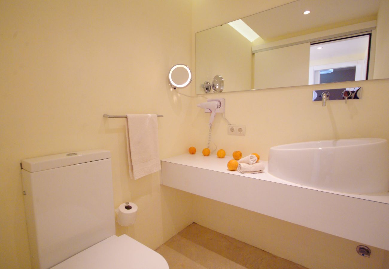 Villa in Alcudia - V. Barcares Petit, villa for 6 with pool and close