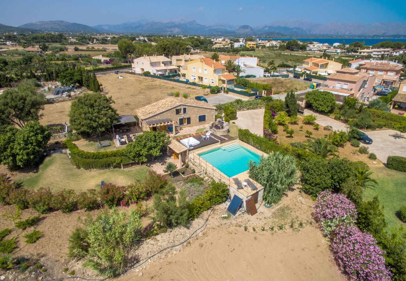 Villa in Alcudia - V. Barcares Petit, villa for 6 with pool and close