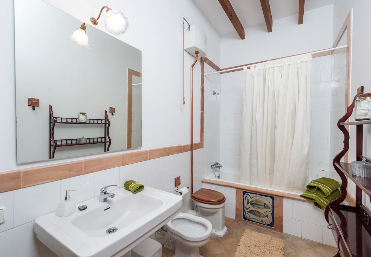 Ferienhaus in Alcudia - C. Ca Na Blanca in Alcudia with pool