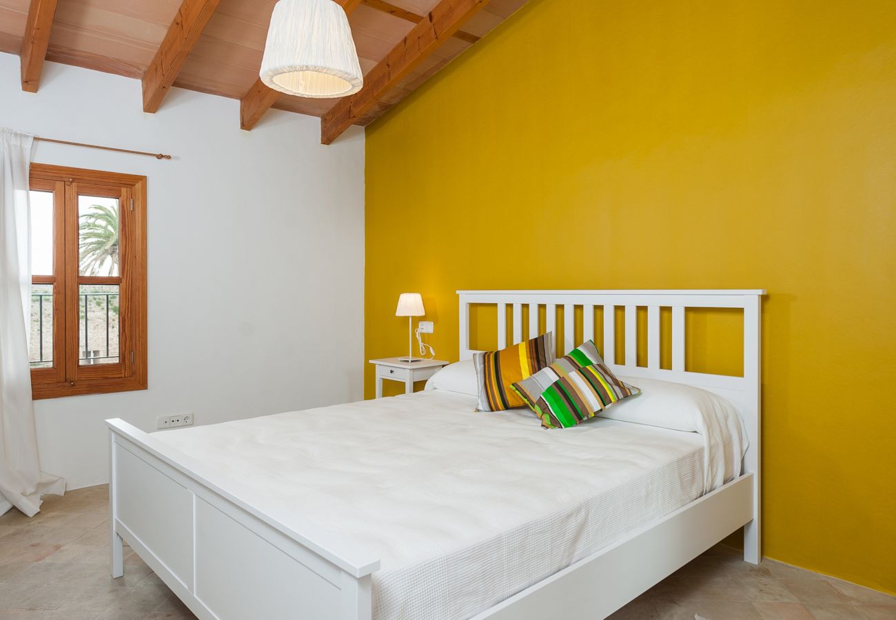 Ferienhaus in Alcudia - C. Ca Na Blanca in Alcudia with pool