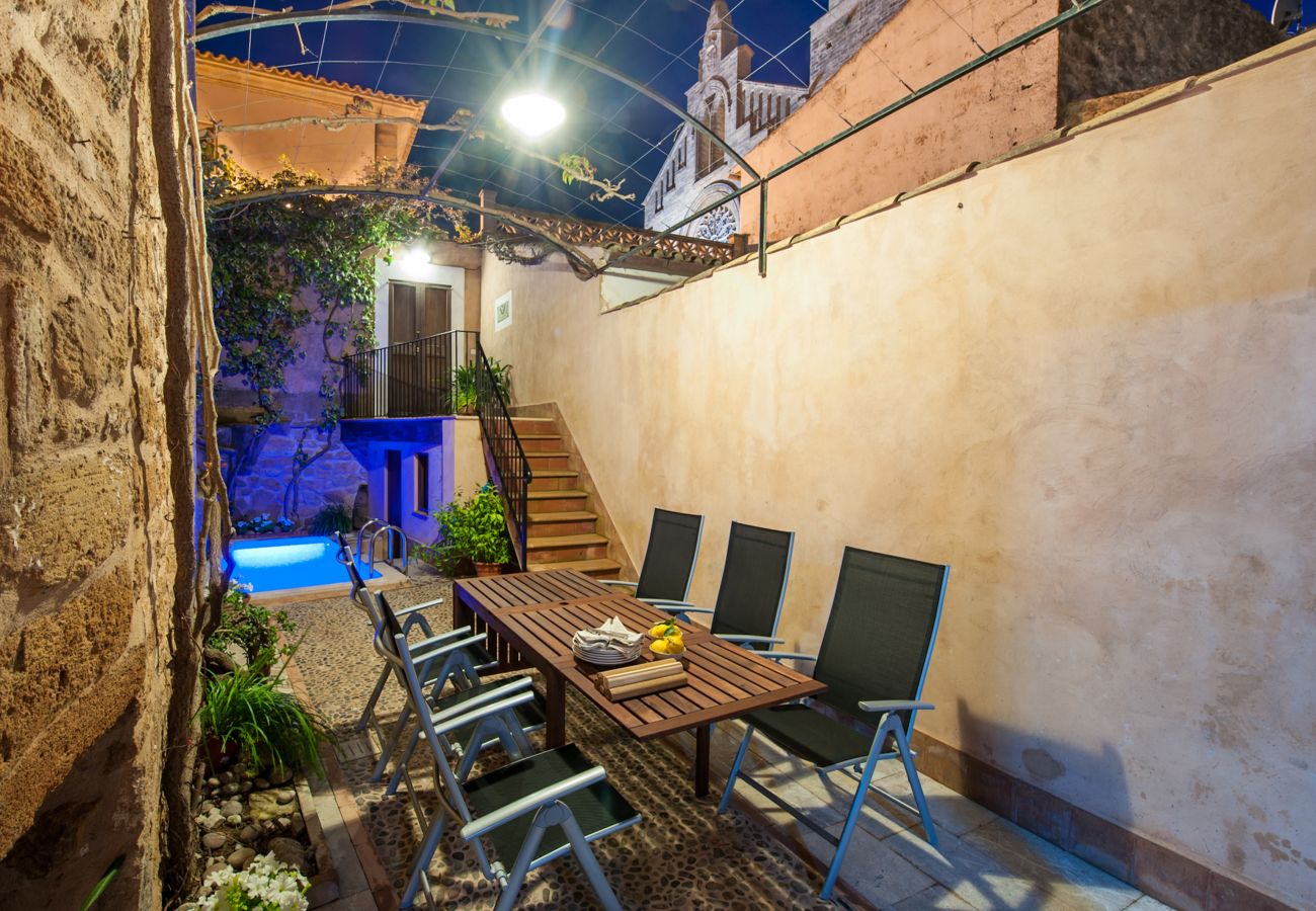 Ferienhaus in Alcudia - C. Ca Na Blanca in Alcudia with pool