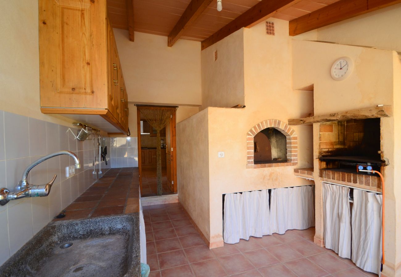 Villa in Inca - V. Can Rovey, pool and gardens in Inca