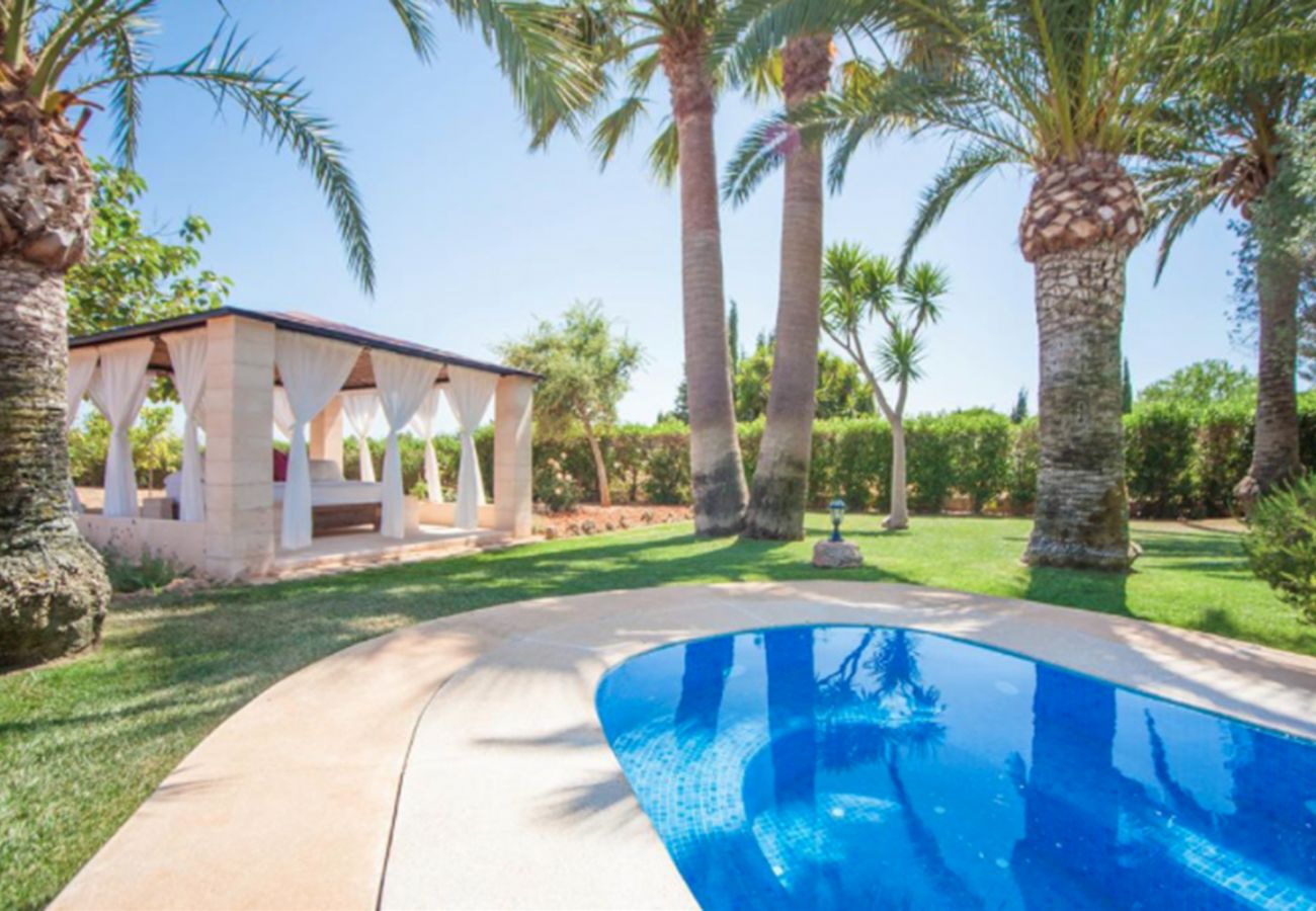 Villa in Inca - V. Can Rovey, pool and gardens in Inca