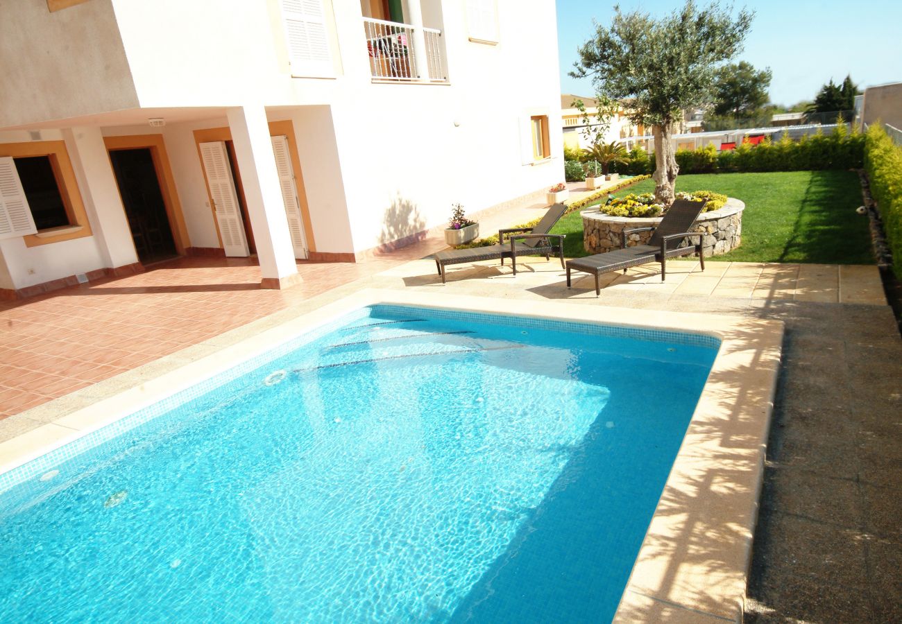 Villa in Ca´n Picafort - V. Casa Abel
