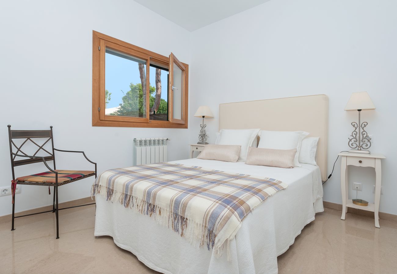 Villa in Alcudia - V. Es Bell Lloc