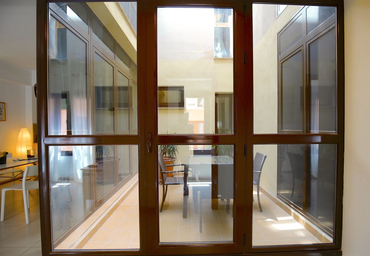 Ferienwohnung in Palma de Mallorca - Superb apartment in La Lonja - La Lonja Homes