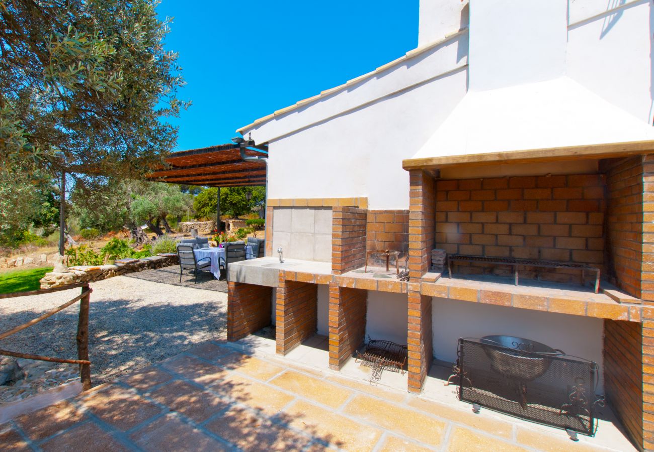 Villa in Alcudia - V. Sa Rota, pool and sea views in Alcudia