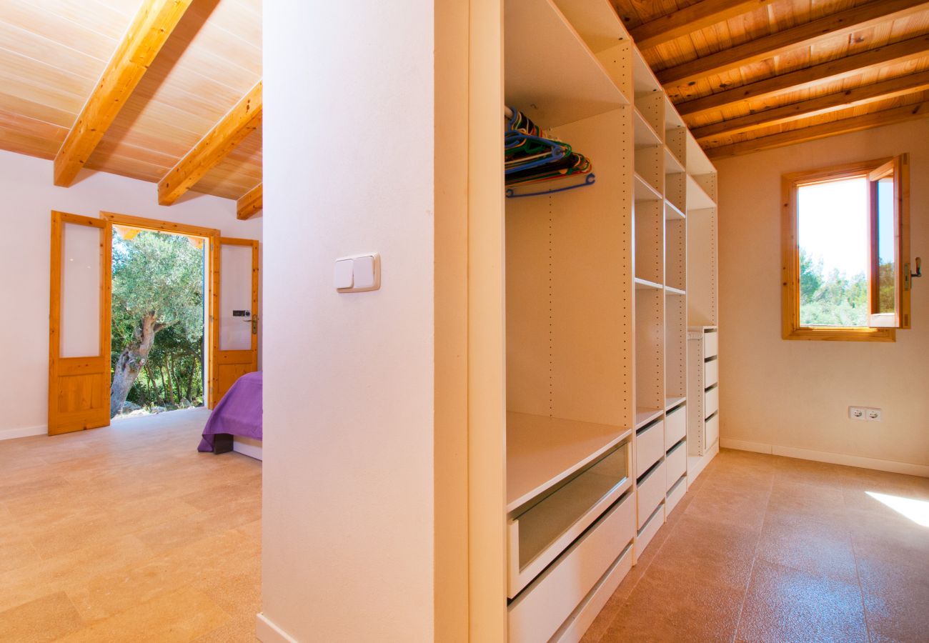 Villa in Alcudia - V. Sa Rota, pool and sea views in Alcudia