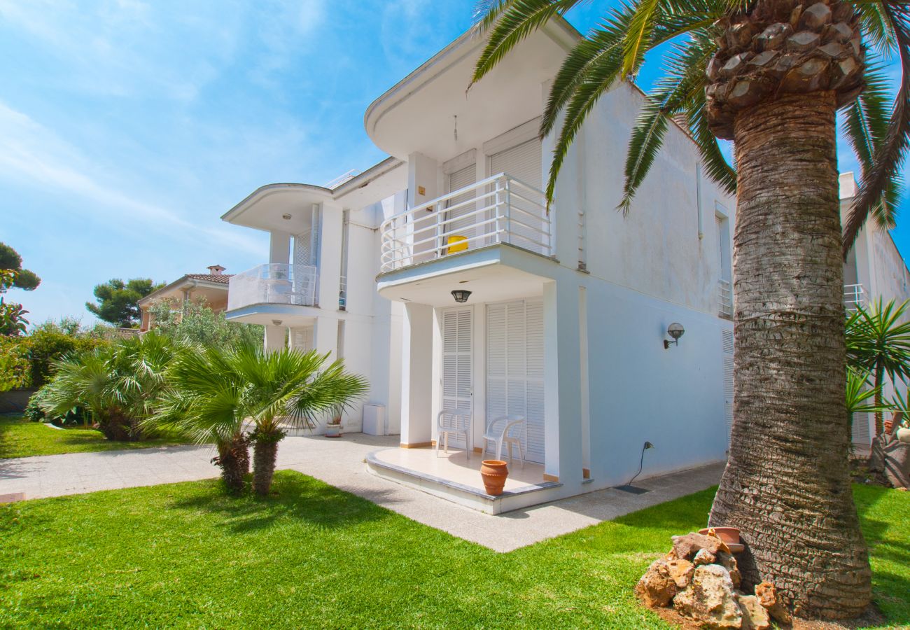 Ferienwohnung in Platja de Muro - A. Playa Esperanza Attic