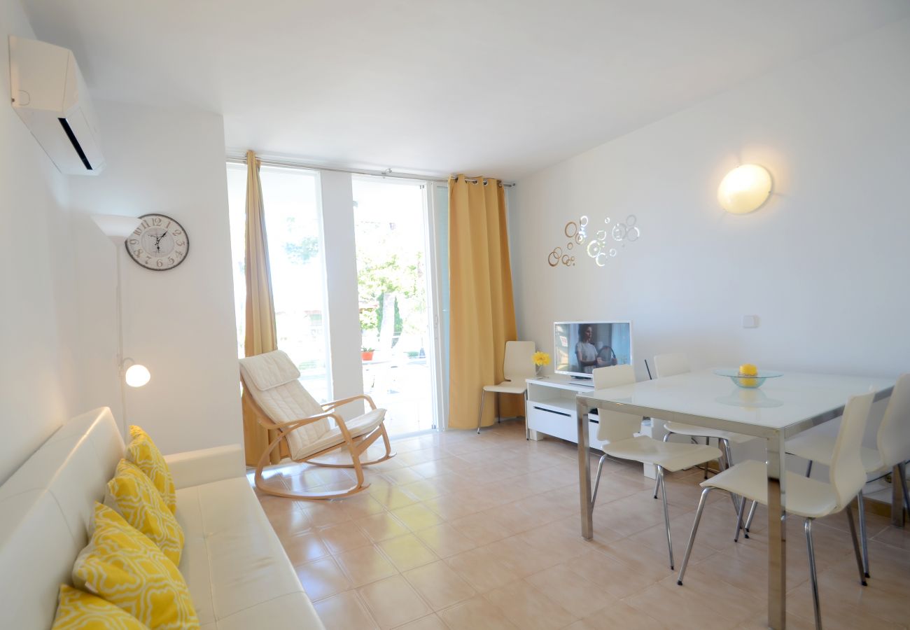 Ferienwohnung in Platja de Muro - A. Playa Esperanza Attic