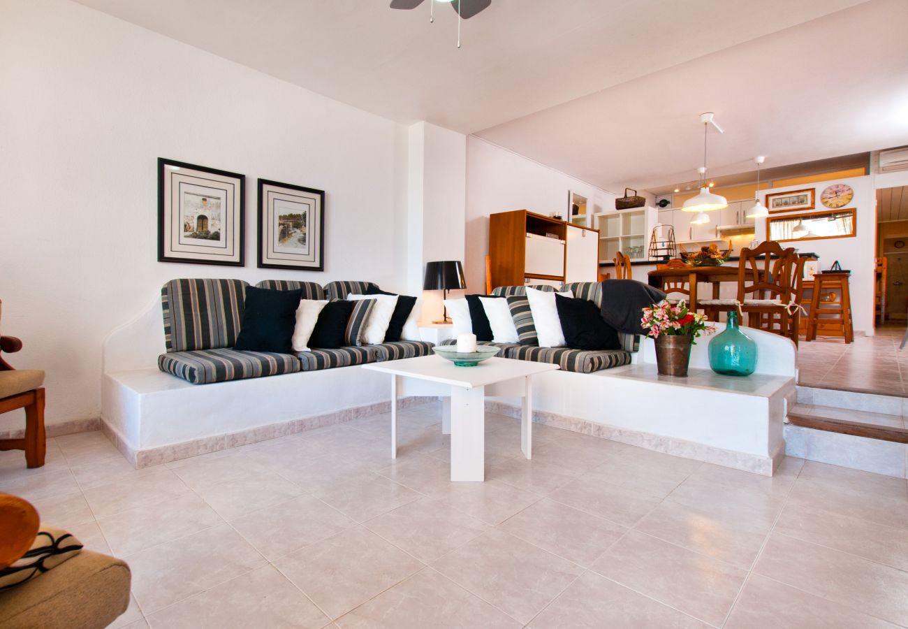 Ferienwohnung in Alcudia - A. Oiza Sand Castle 15, Apto. 15 Edificio Canopus