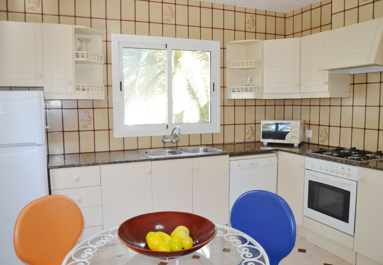 Villa in Santo Tomas - Villa CANELA