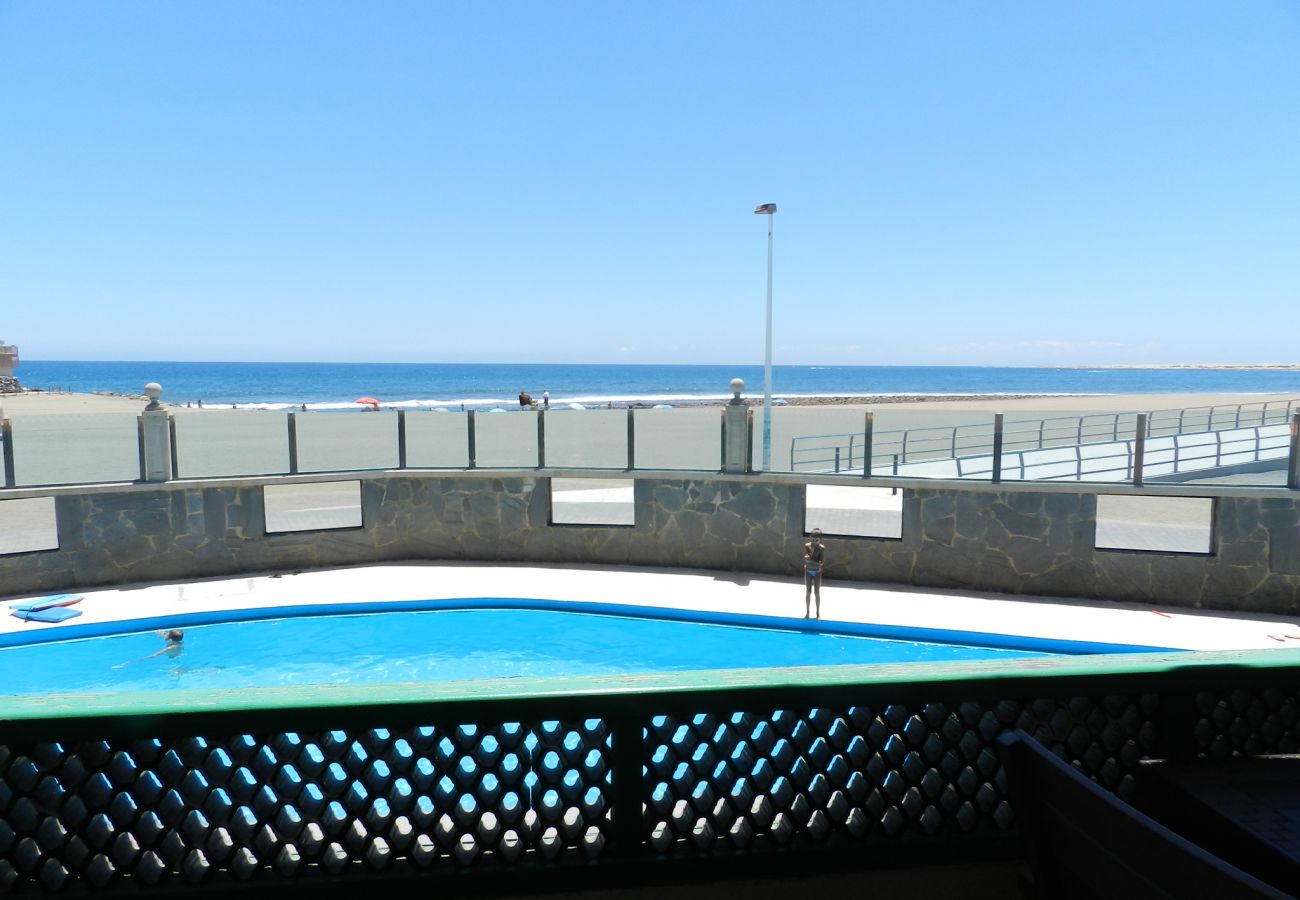 Ferienhaus in San Bartolomé de Tirajana - Las Burras Beach terrace&pool By CanariasGetaway