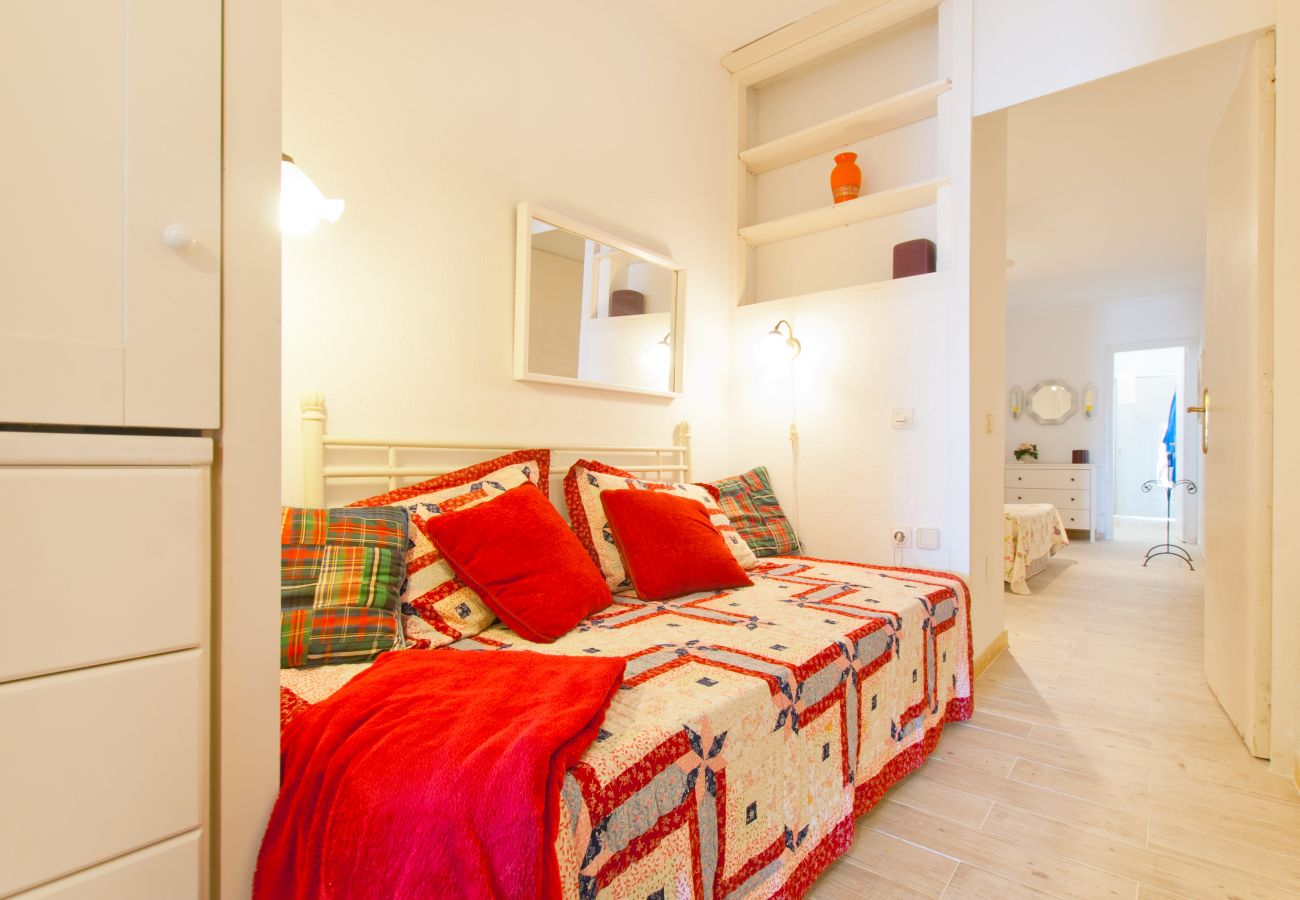 Ferienwohnung in Alcudia - A. Oiza Sand Castle 24, Apto. 24 Edificio Canopus