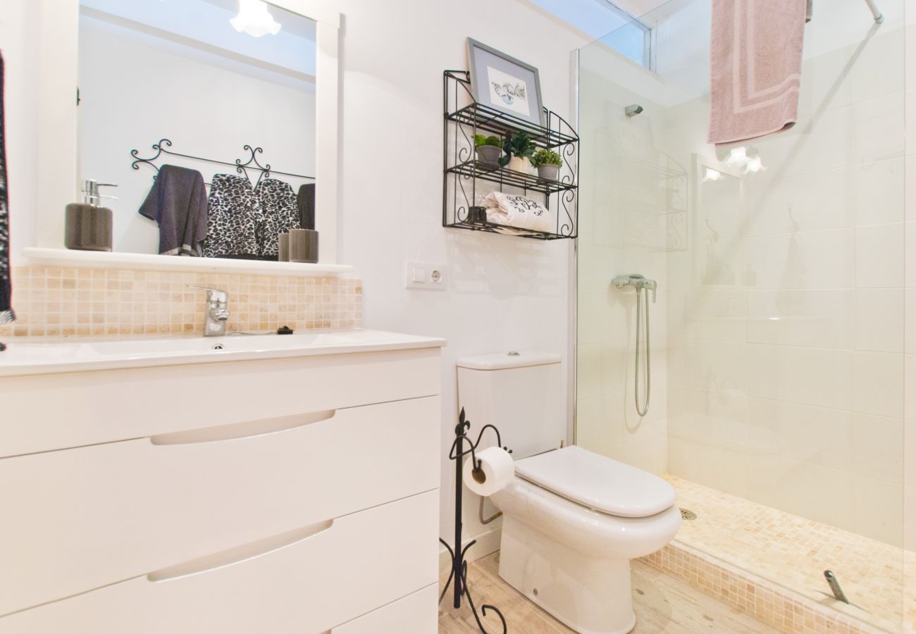 Ferienwohnung in Alcudia - A. Oiza Sand Castle 24, Apto. 24 Edificio Canopus