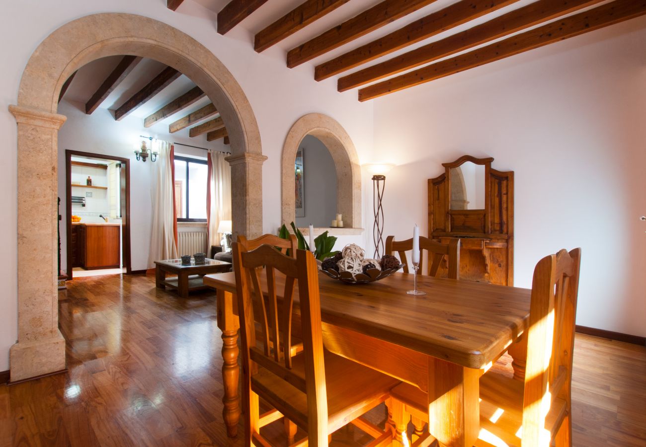 Ferienhaus in Alcudia - C. Es Convent, house in Alcudia with WiFi