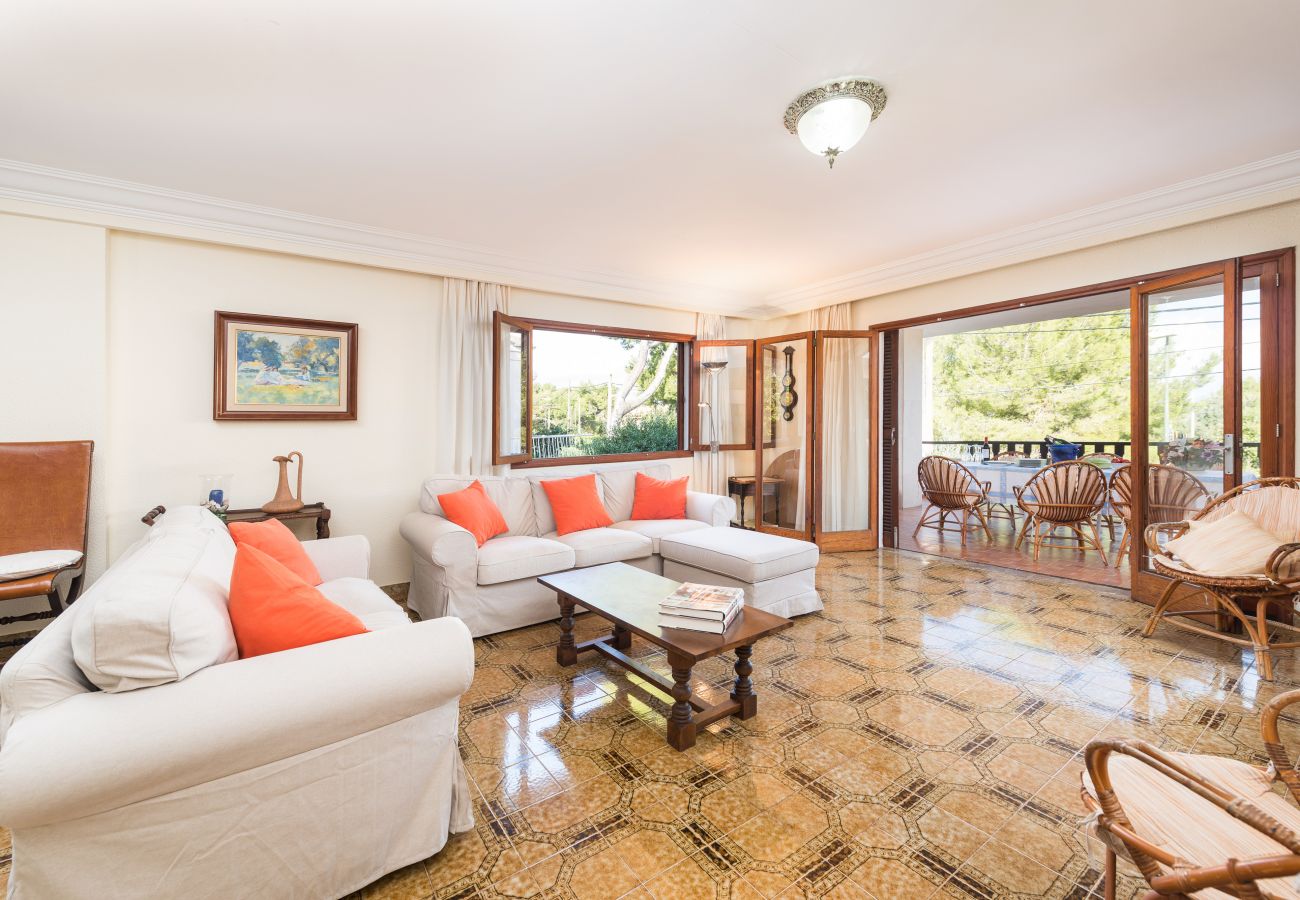 Villa in Alcudia - V. Can Salom in Alcudia, next to Mal Pas Beach