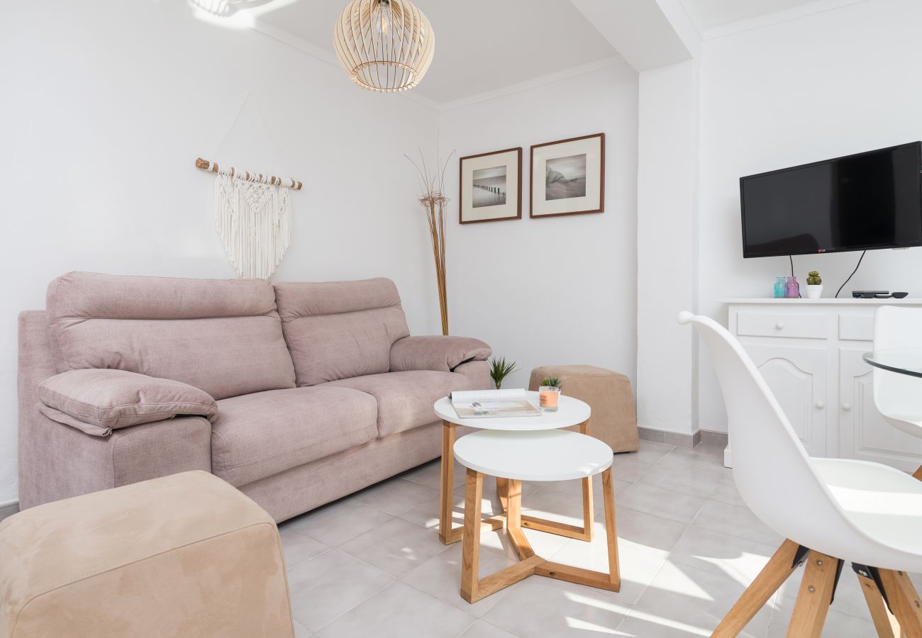 Ferienwohnung in Cala Sant Vicenç - A. Can Marce in Cala Sant Vicenç with WiFi