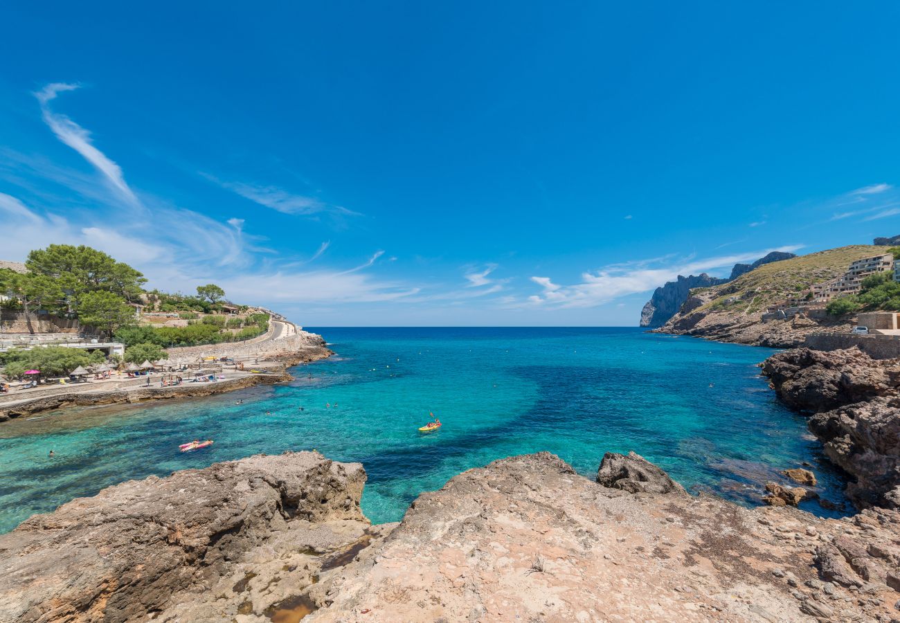 Ferienwohnung in Cala Sant Vicenç - A. Can Marce in Cala Sant Vicenç with WiFi