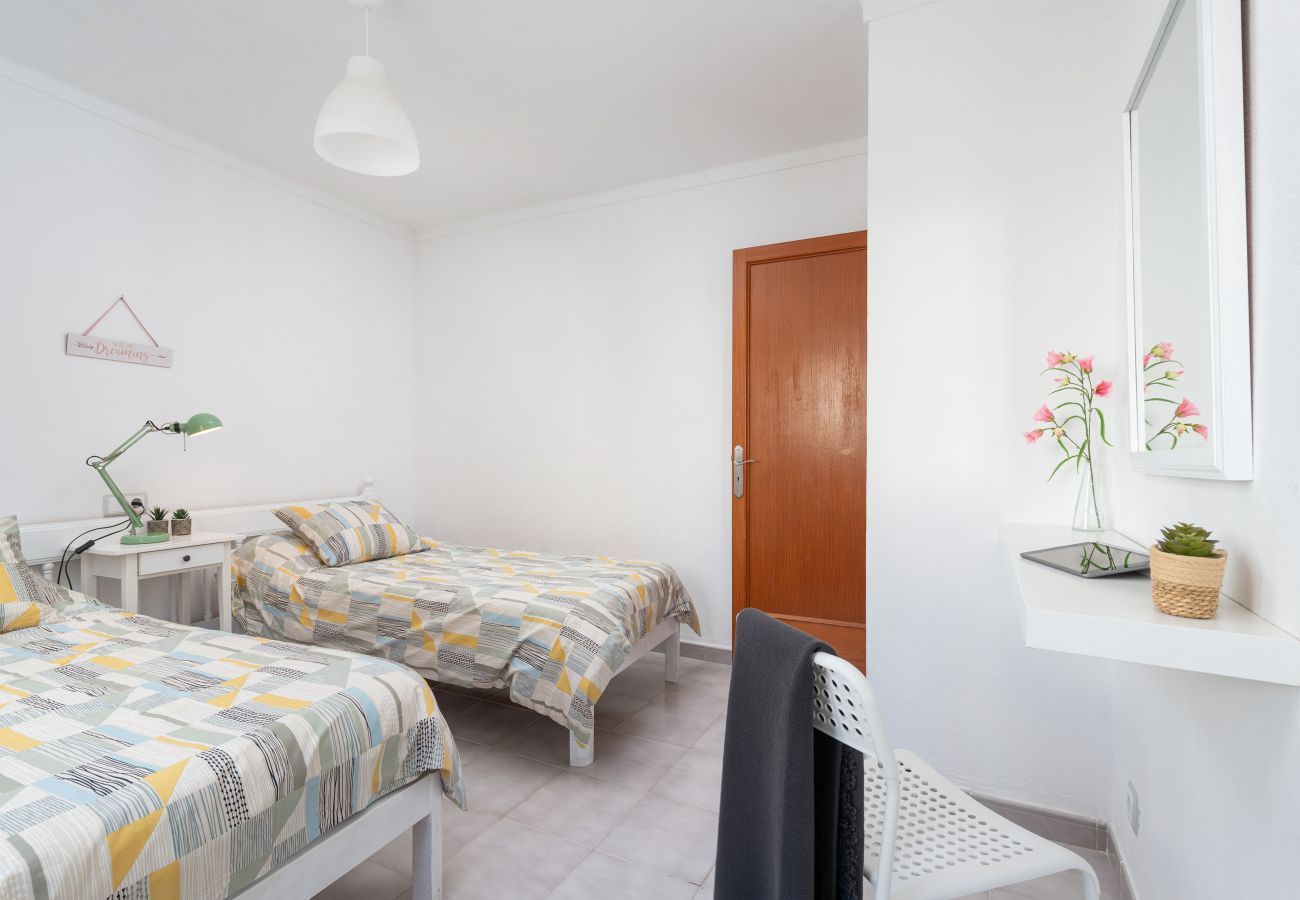 Ferienwohnung in Cala Sant Vicenç - A. Can Marce in Cala Sant Vicenç with WiFi