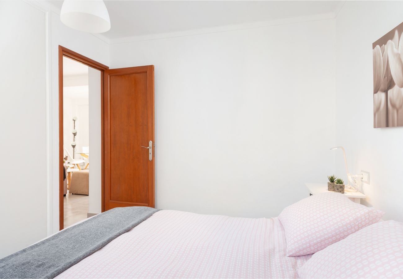 Ferienwohnung in Cala Sant Vicenç - A. Can Marce in Cala Sant Vicenç with WiFi