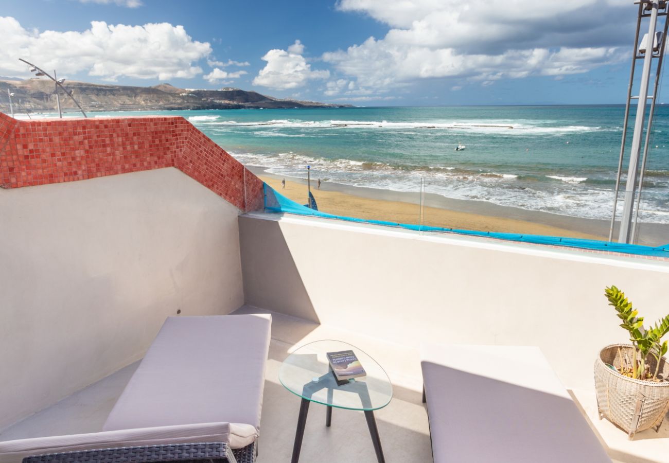 Ferienhaus in Las Palmas de Gran Canaria - Nice beach views with terrace By CanariasGetaway