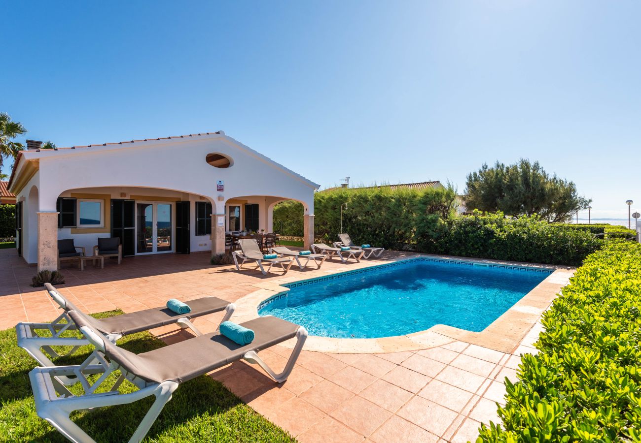 Villa in Cap d´Artruix - Menorca Sirio