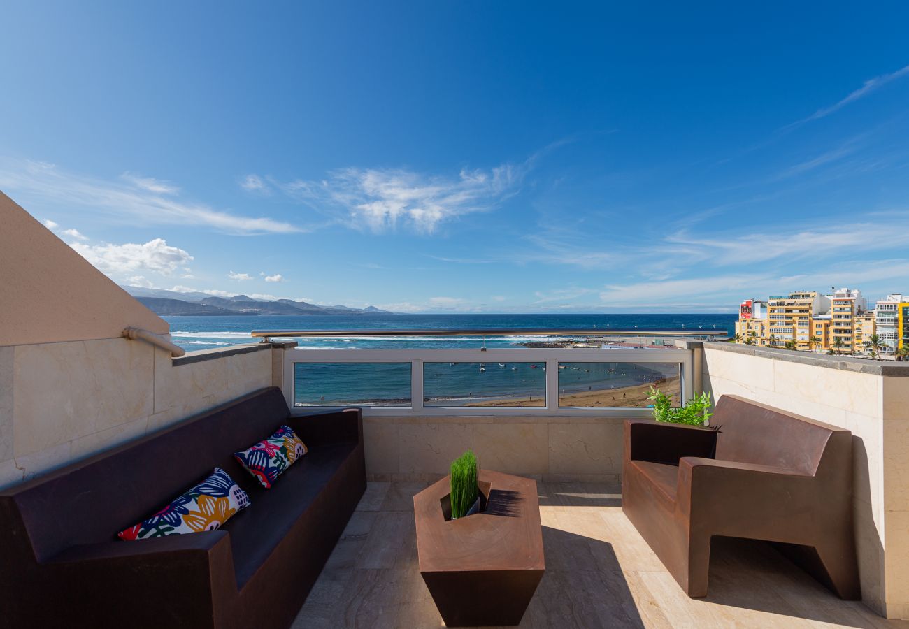 Haus in Las Palmas de Gran Canaria - Awesome beachfront terrace By CanariasGetaway