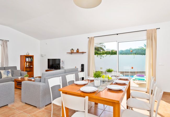 Villa in Cala´n Bosch - Menorca Raquel Villa in Cala´n Bosch - Menorca Raquel