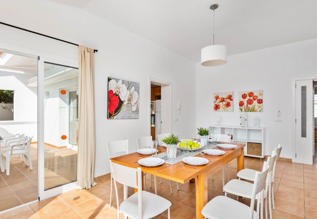 Villa in Cala´n Bosch - Menorca Raquel Villa in Cala´n Bosch - Menorca Raquel