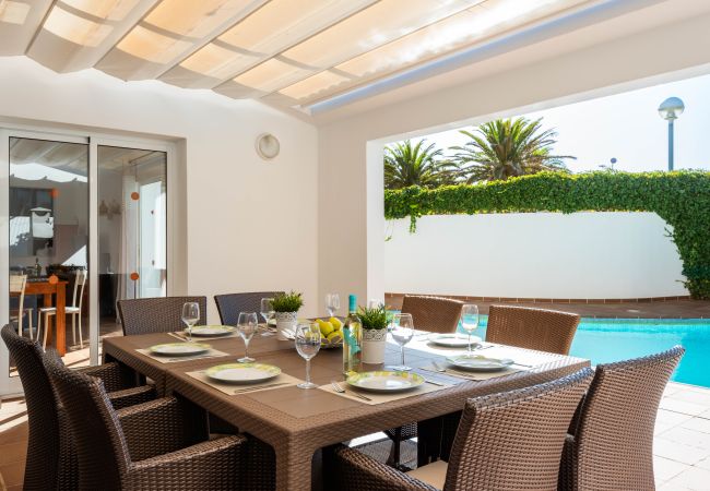 Villa in Cala´n Bosch - Menorca Raquel Villa in Cala´n Bosch - Menorca Raquel