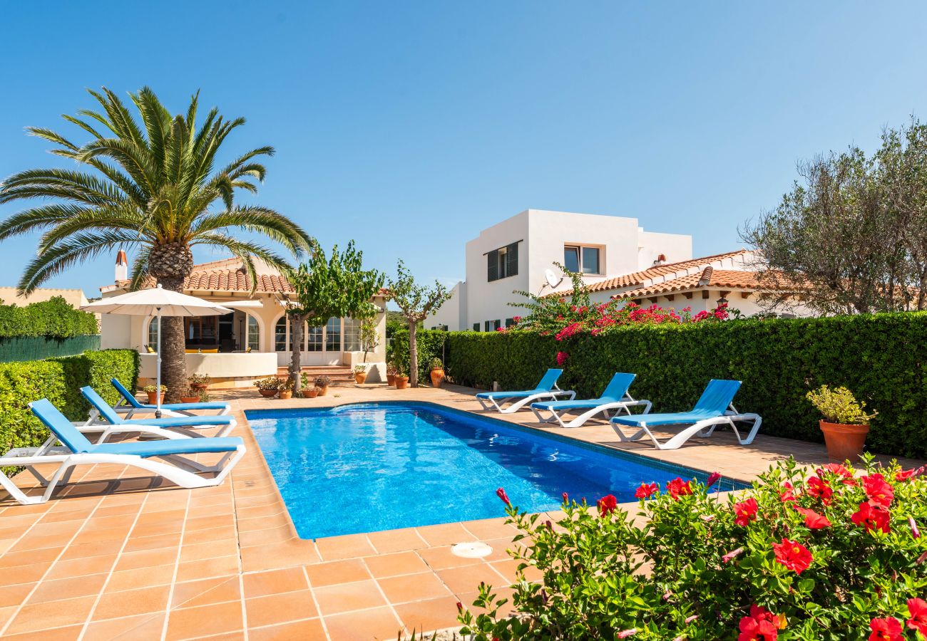 Villa in Cala´n Blanes - Menorca Tana