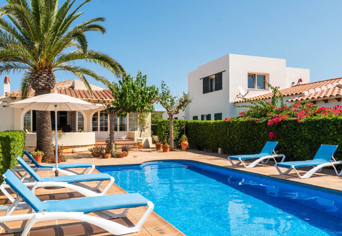 Villa in Cala´n Blanes - Menorca Tana