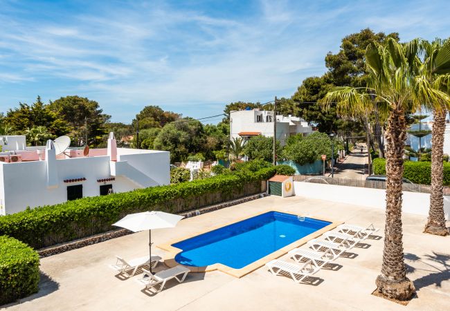 Villa in Cala Blanca - Menorca Binisaret 1 Villa in Cala Blanca - Menorca Binisaret 1