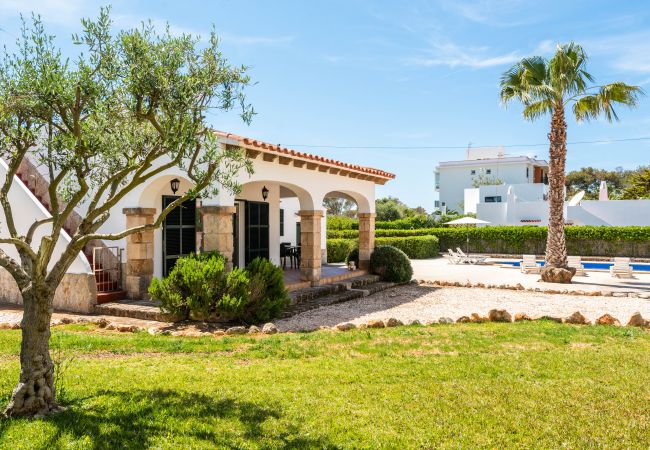 Villa in Cala Blanca - Menorca Binisaret 1 Villa in Cala Blanca - Menorca Binisaret 1