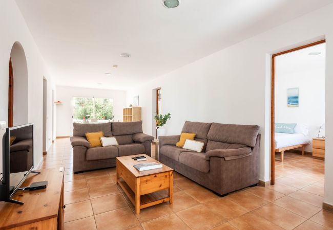 Villa in Cala Blanca - Menorca Binisaret 1 Villa in Cala Blanca - Menorca Binisaret 1