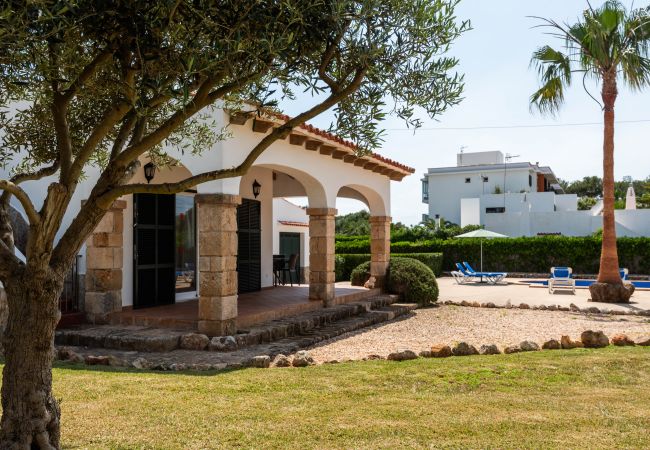 Villa in Cala Blanca - Menorca Binisaret 1 Villa in Cala Blanca - Menorca Binisaret 1