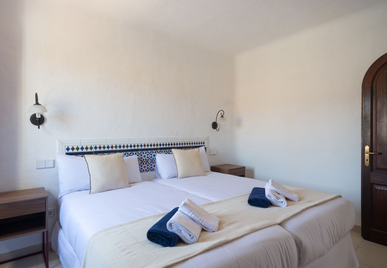 Ferienhaus in San Bartolomé de Tirajana - Altamar 60 Balcony beach views By CanariasGetaway