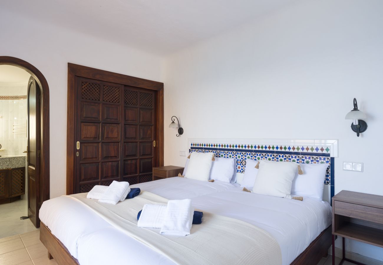 Ferienhaus in San Bartolomé de Tirajana - Altamar 60 Balcony beach views By CanariasGetaway